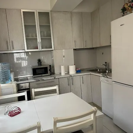 Prime Apartment *